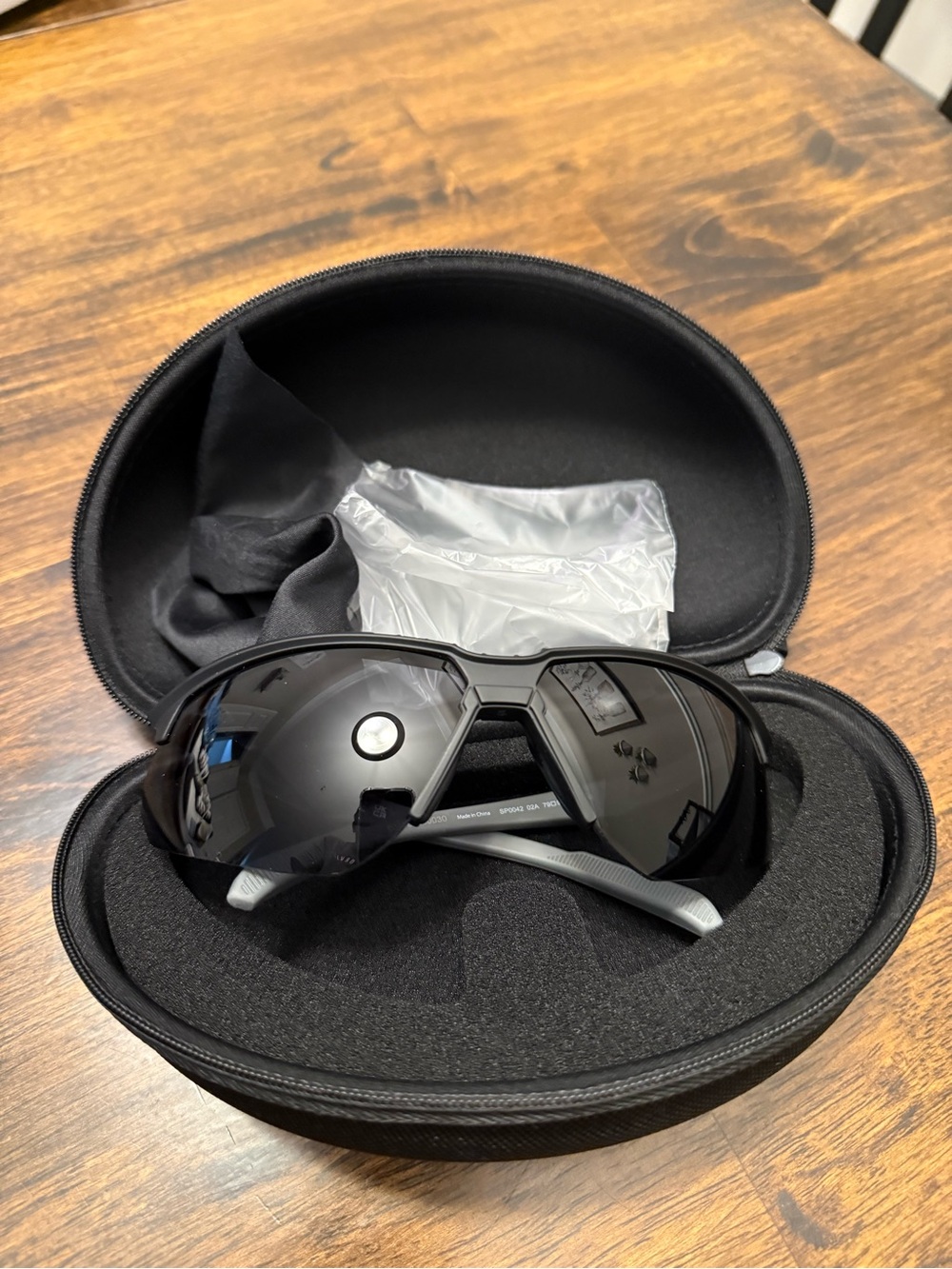 adidas Men's Black/Silver Sport Wrap Sunglasses. 2 sets of lenses.